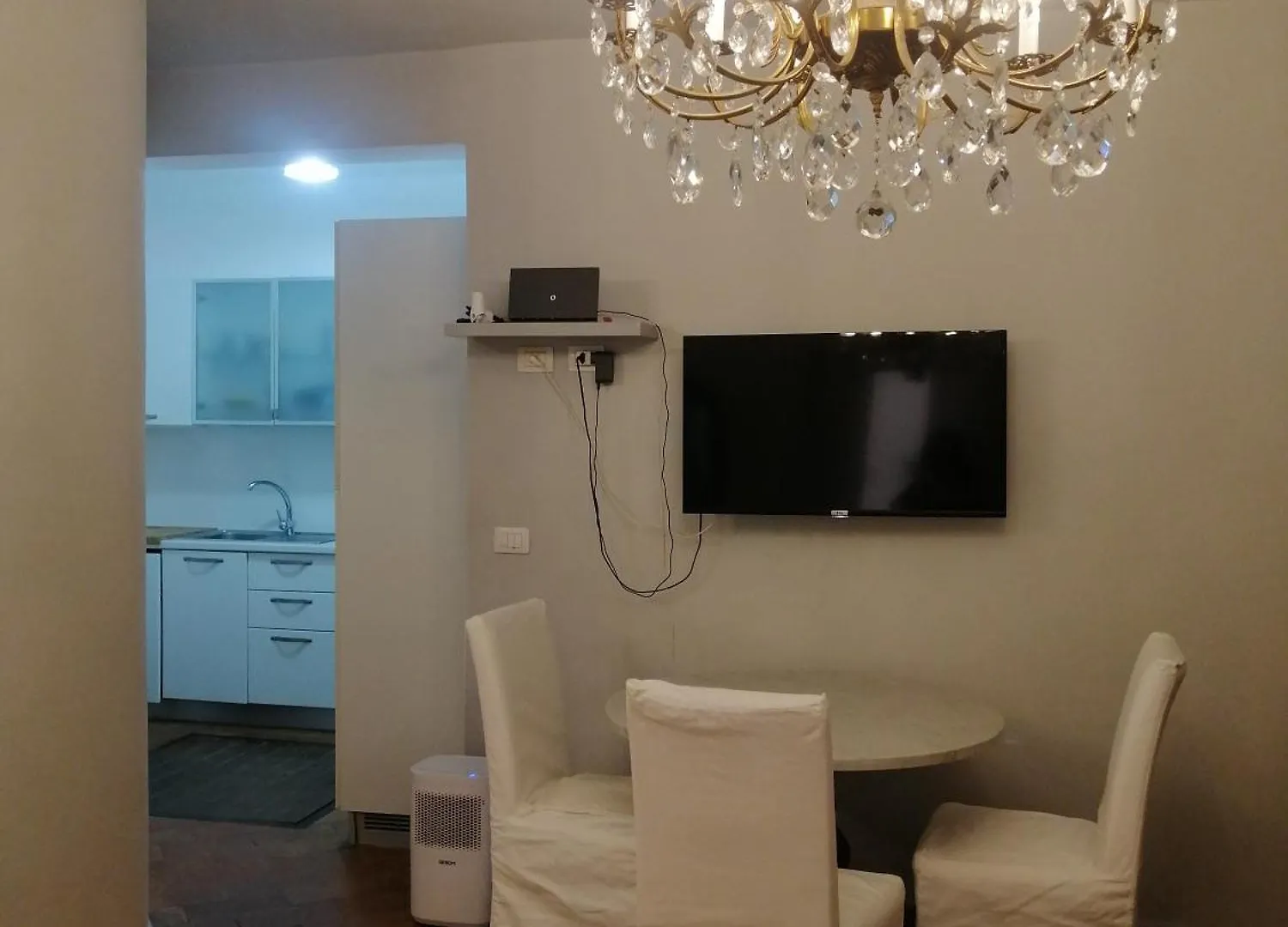 Apartment Suite 