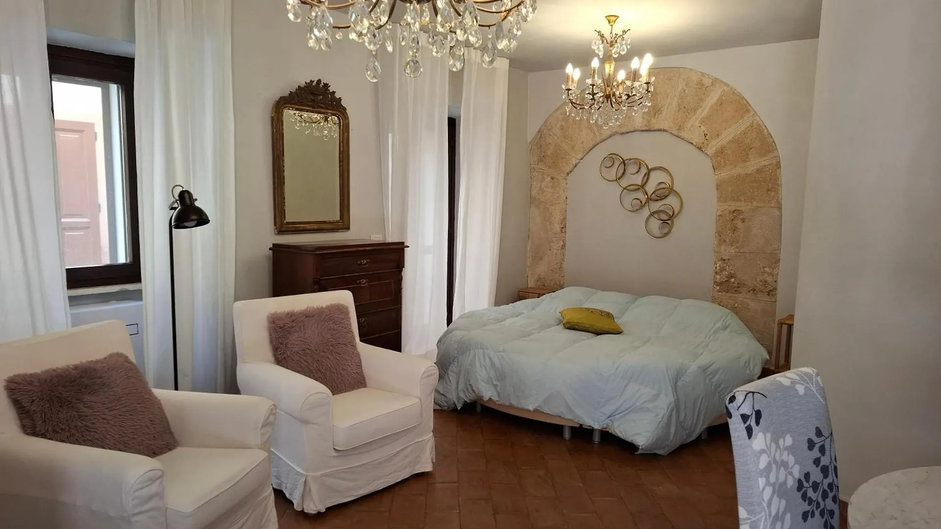 Apartment Suite 